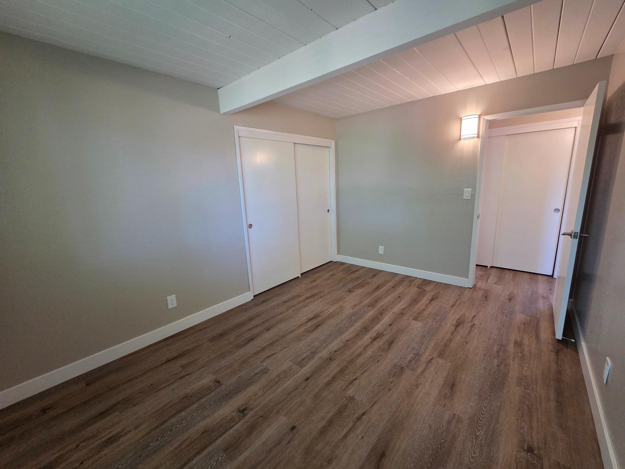 unfurnished bedroom interior