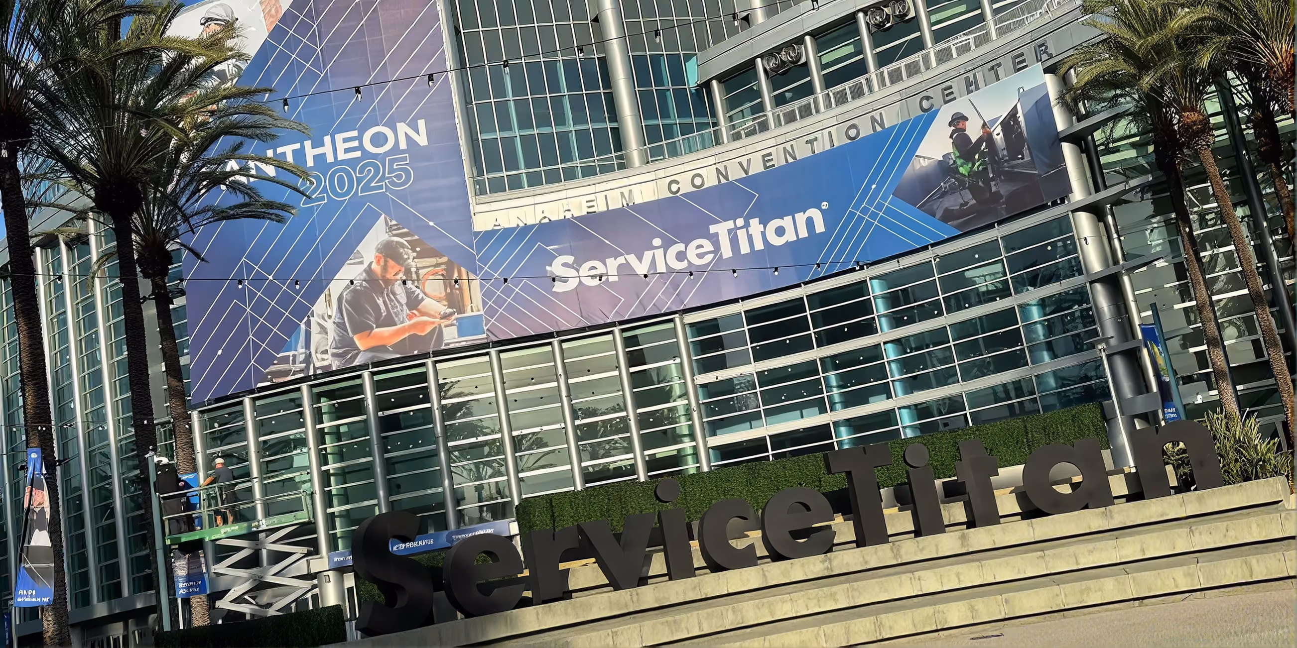The general session hall at ServiceTitan Pantheon.
