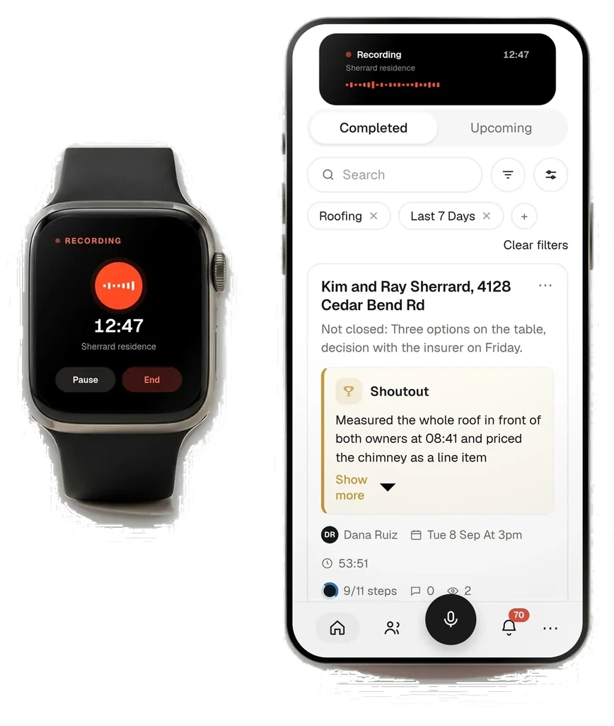 SalesAsk recording a visit on a smartwatch and phone, with the list of completed visits.