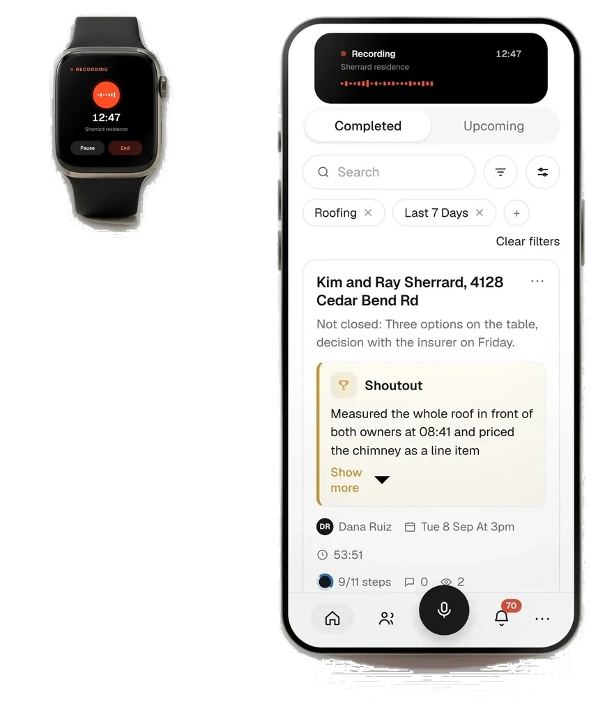 SalesAsk recording a visit on a smartwatch and phone, with the list of completed visits.
