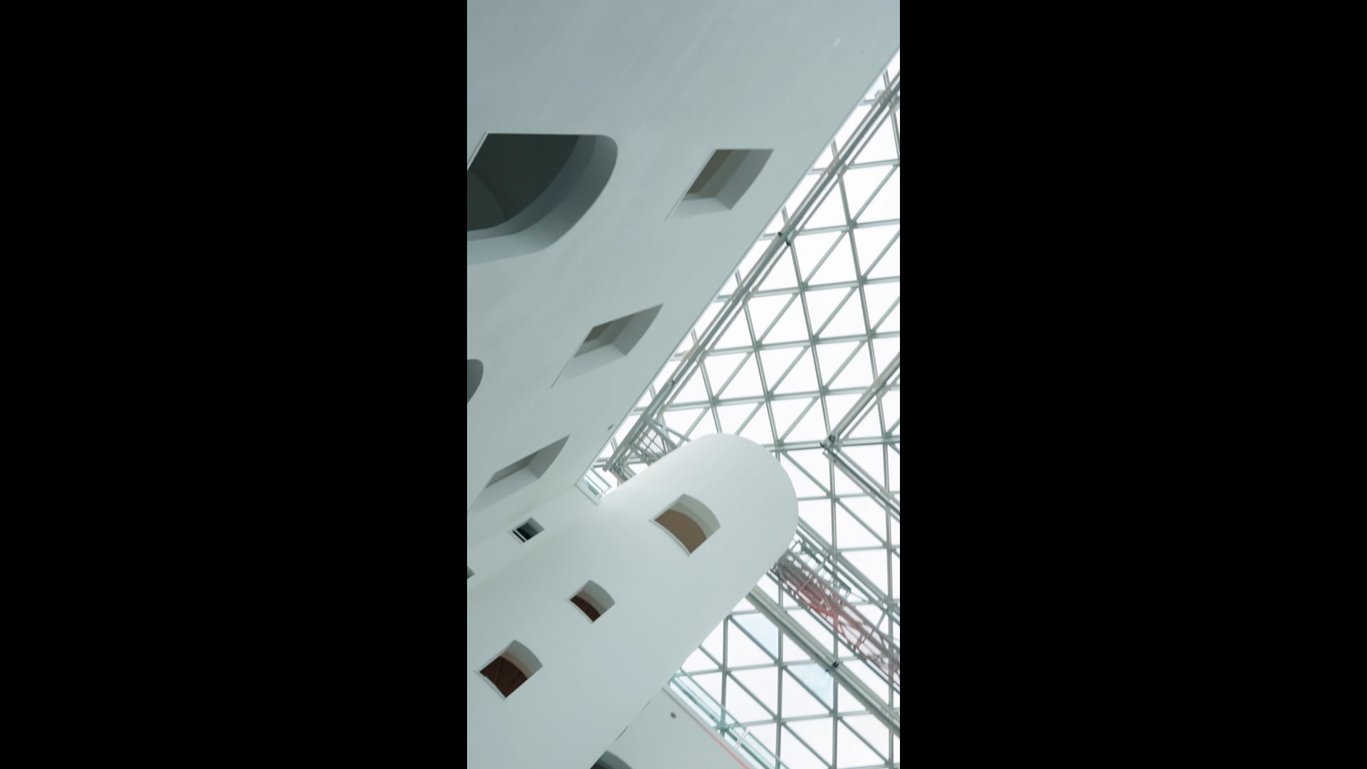 Vichy-Düs-AfterMovie-V2-short(reel)