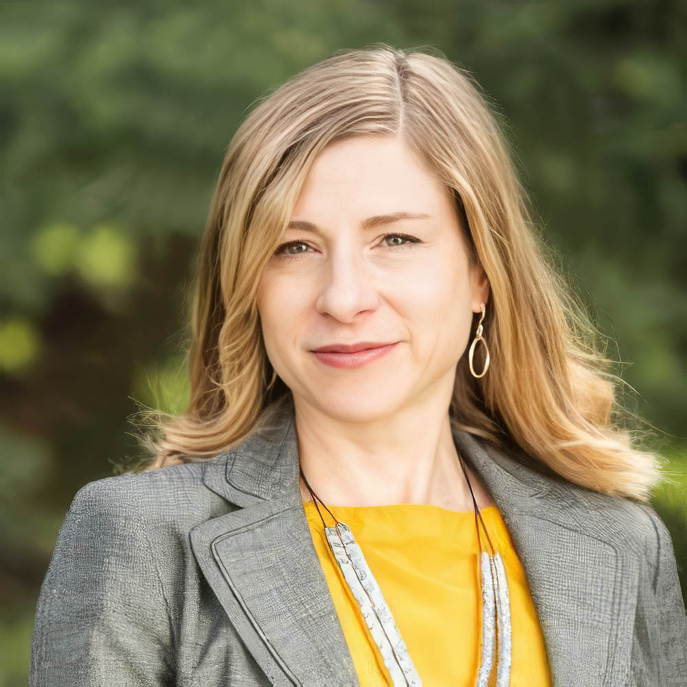 Dr. Tessa Crume 