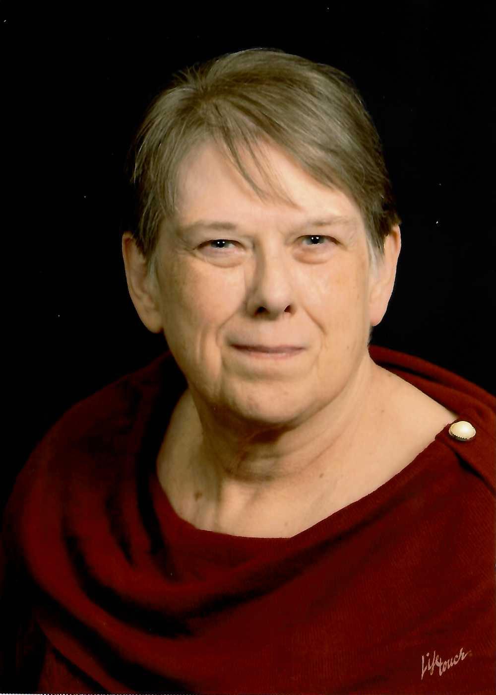 Deanna Bader, Office Manager