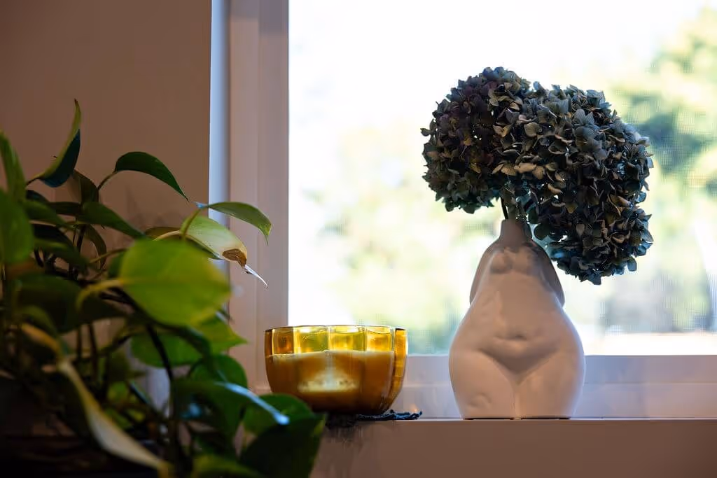 Full Bodied Vase 2025