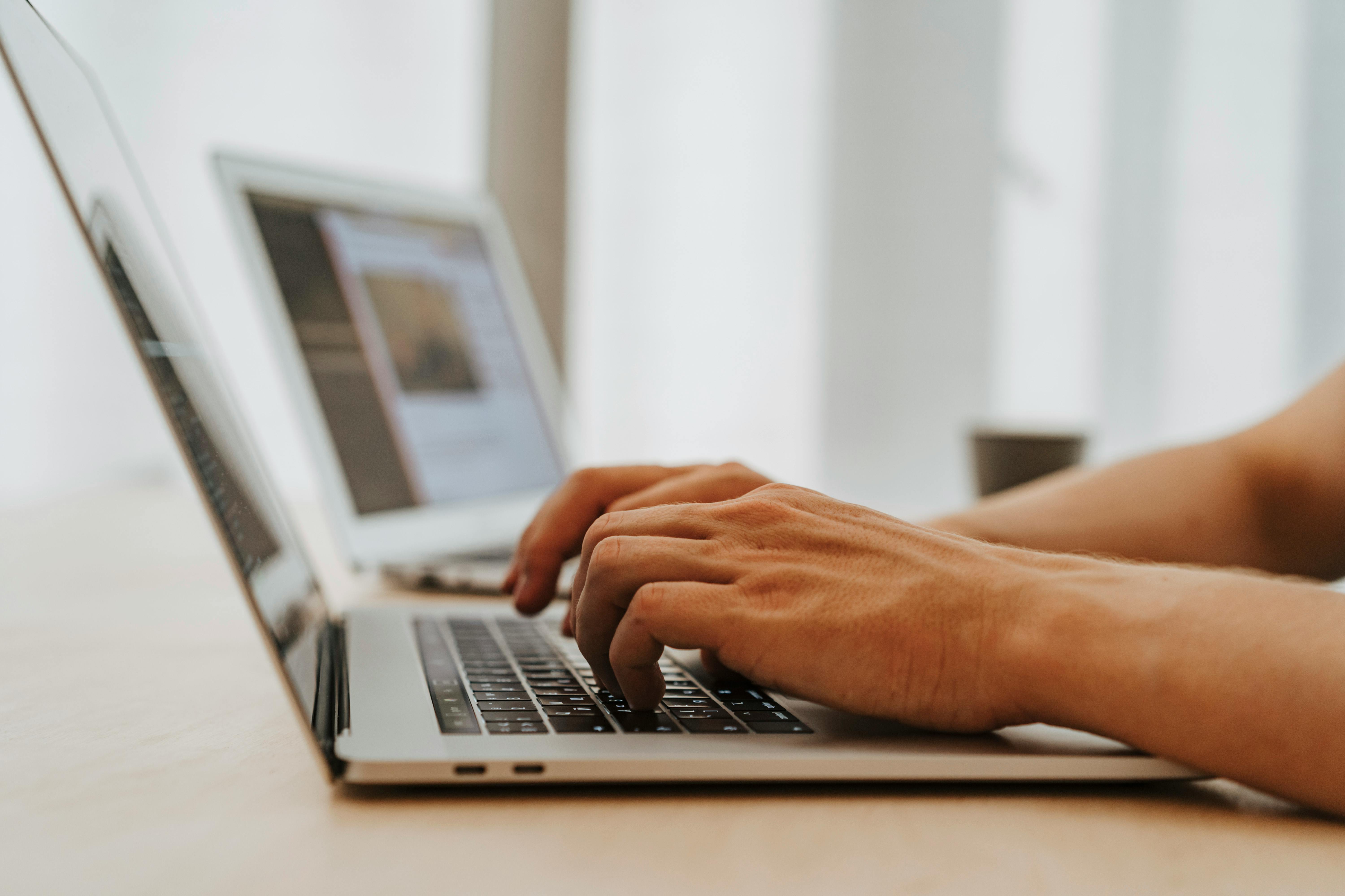how-to-choose-ev-csms