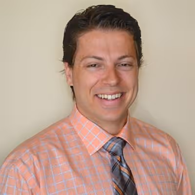 Headshot of Mike Collins