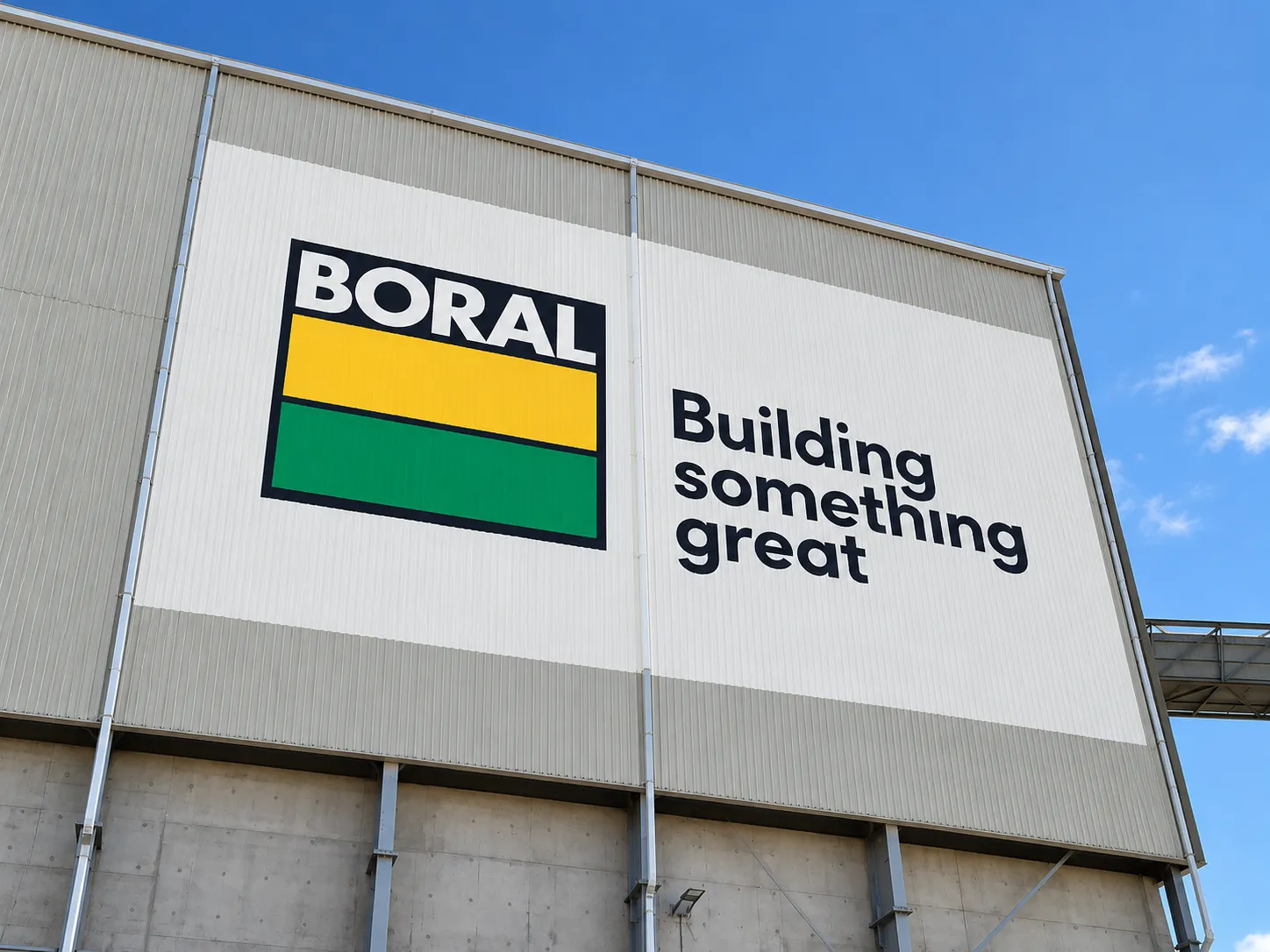 25 metre hand-painted Boral mural at height by Bellarine Signs. Geelong