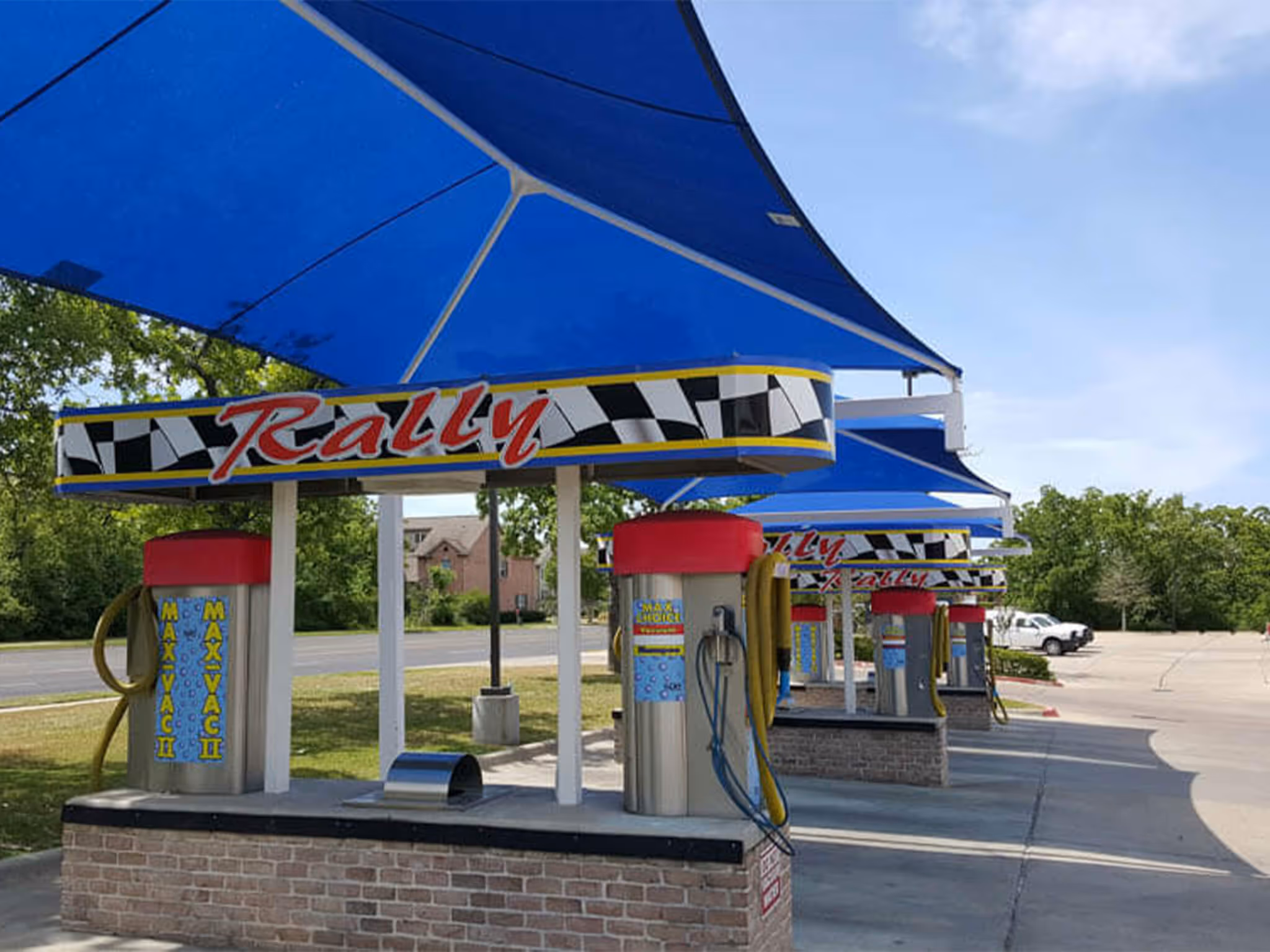 Car wash & vehicle service