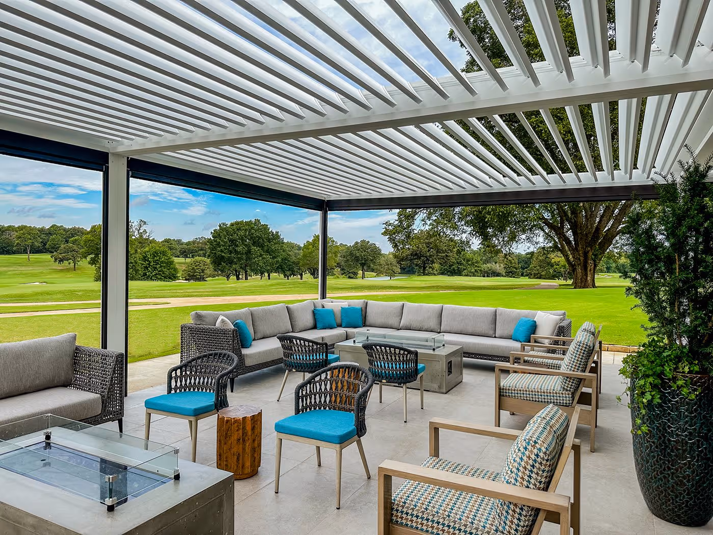 Restaurant & hospitality patios