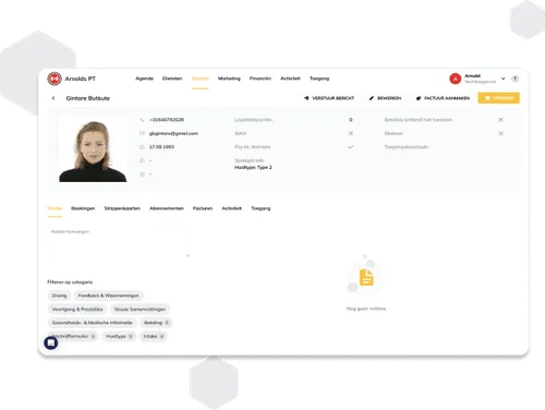 Profielpagina van werknemer met pasfoto en contactgegevens