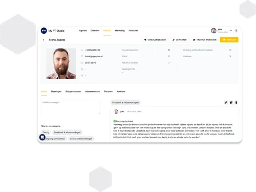 Gebruikersprofiel met persoonlijke gegevens en navigatiemenu in bedrijfssysteem
