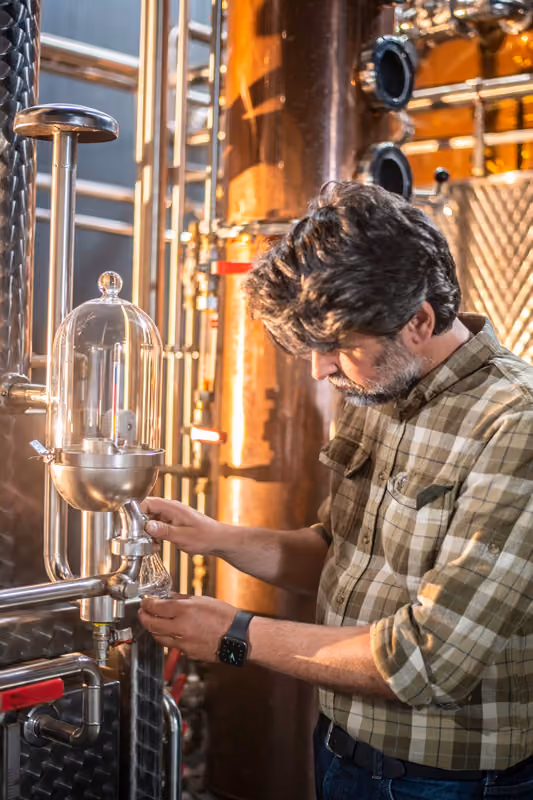 De Cort Distillery brouwen