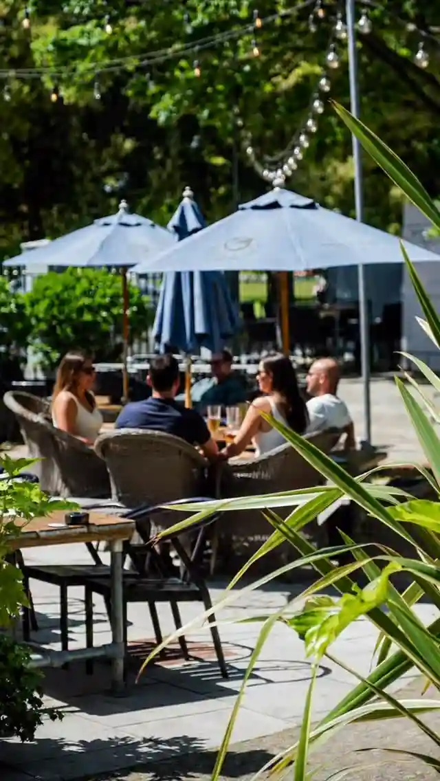🍻☀️ Want to make the most of the last weekend of nice weather? 🔥 Enjoy the perfect afternoon in our glorious gardens and outside spaces! 🥂 Incredible beer, summery spritzes and gorgeous food!  Make the most of Summer with B&K! 🫶☀️ • • • #brewhouseandkitchen #craftbeer #bestlondonpubs #beergarden #bestpubs