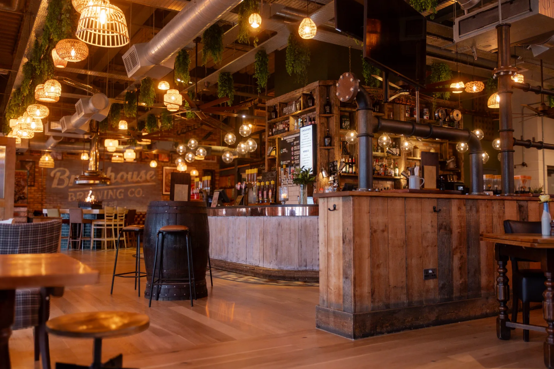 Brewhouse & Kitchen, photo 2