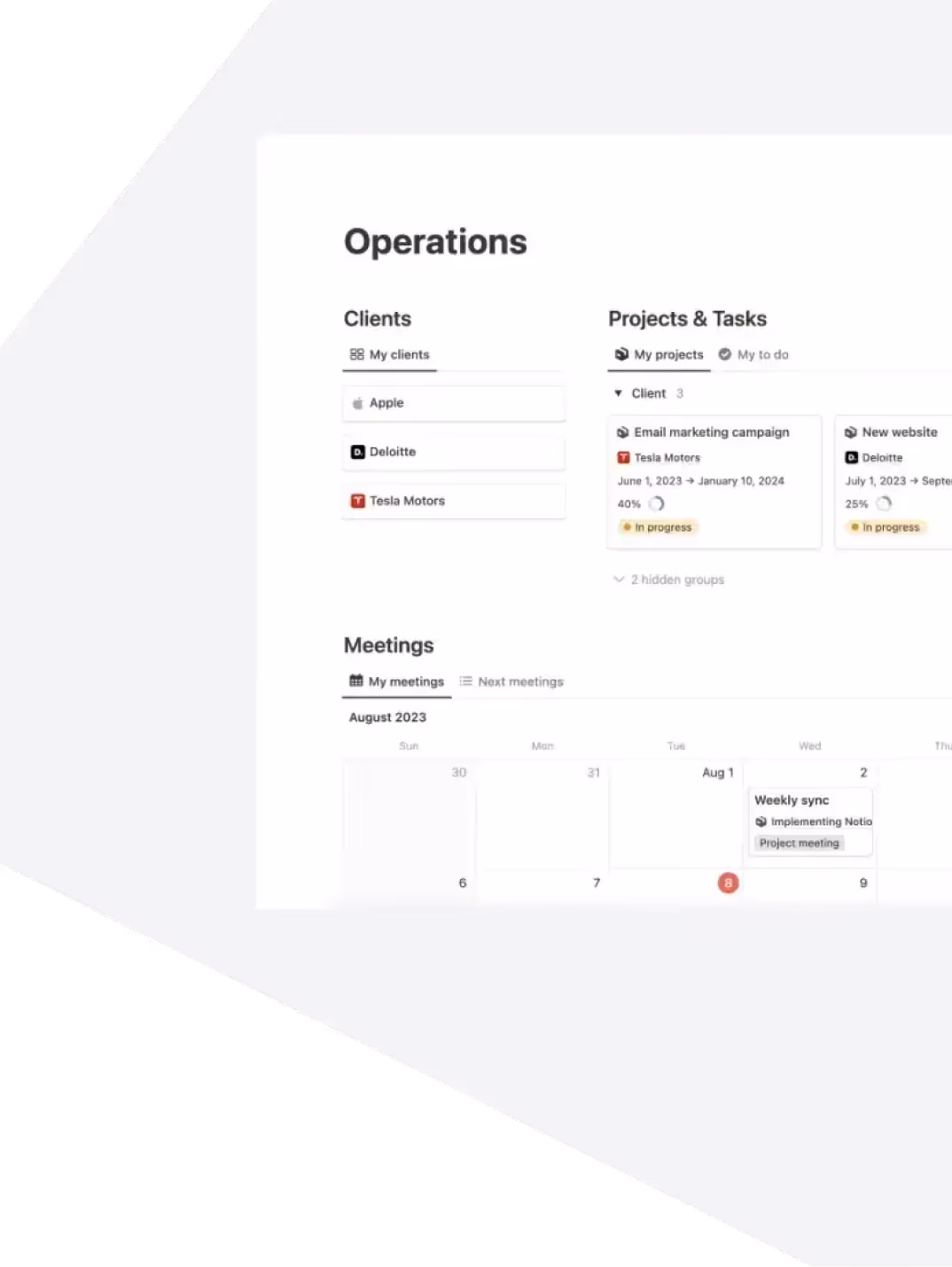 Tableau des opérations montrant clients, projets en cours et calendrier des réunions août 2023.