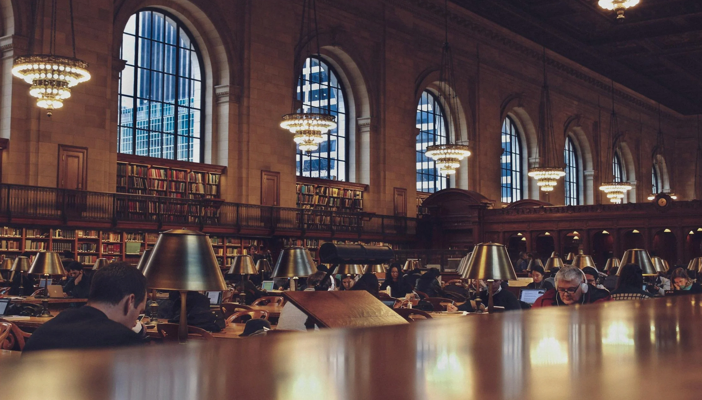 grandiose library