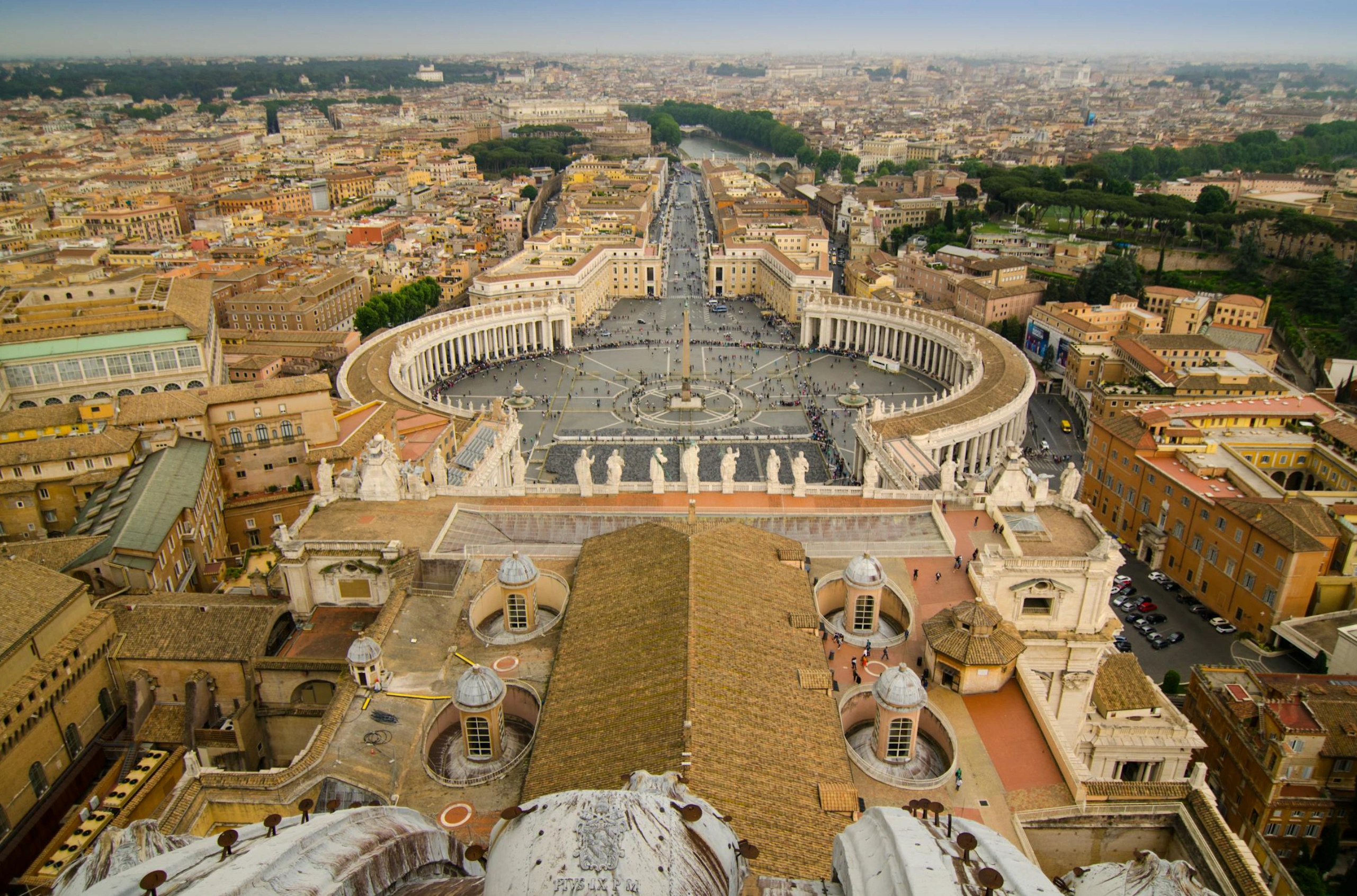 vatican city, smallest country in the world