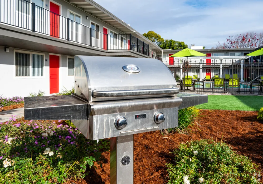 Bbq pit
