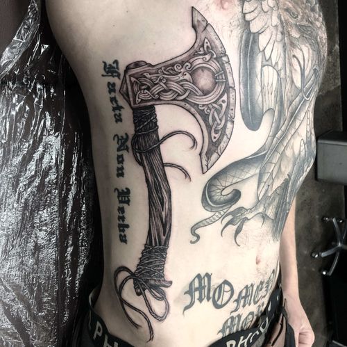 Fine Line Tattoos Technical Application