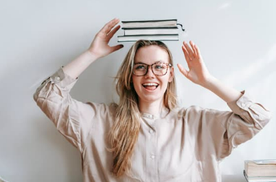 Building a strong college application resume