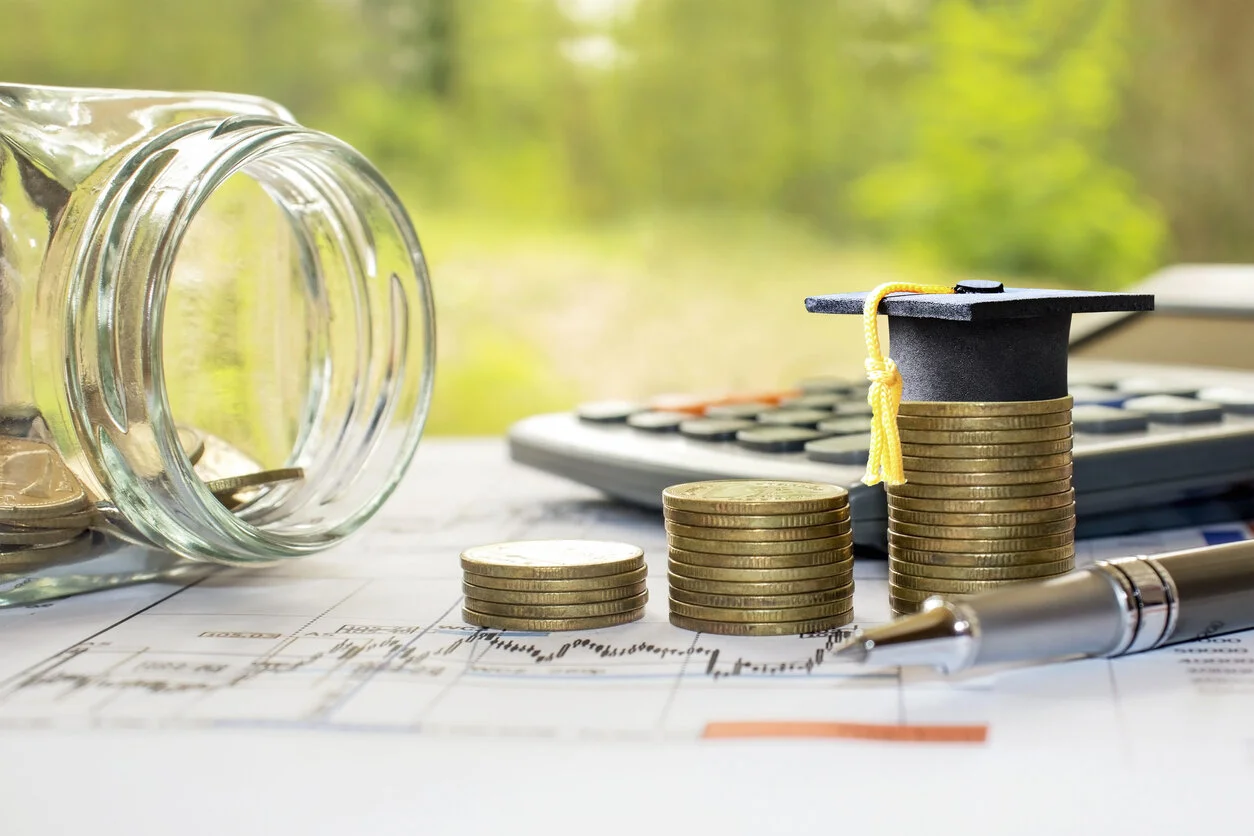 Appealing financial aid packages and scholarship awards