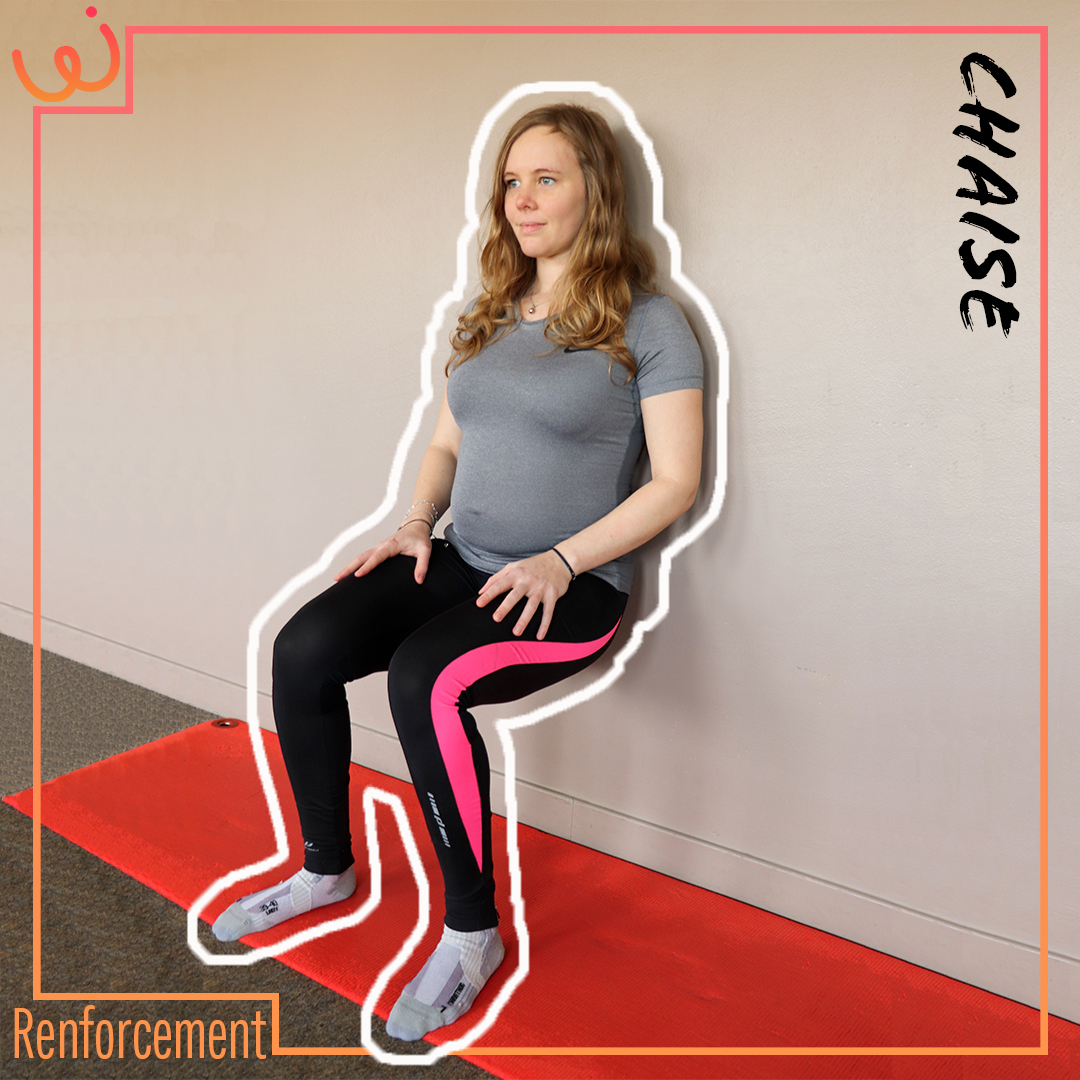 Exercice de la chaise pendant la grossesse