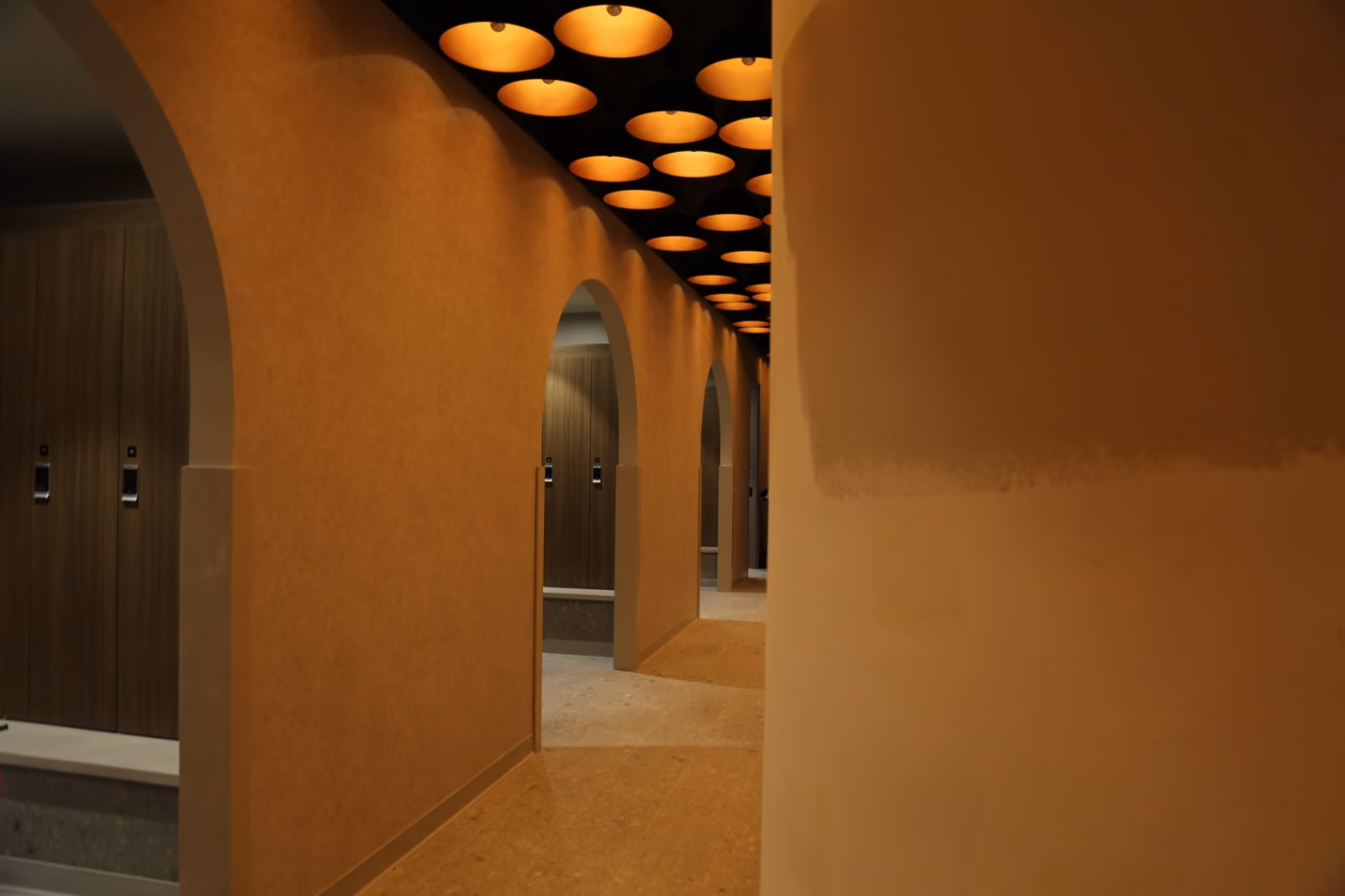 Altea change room lockers