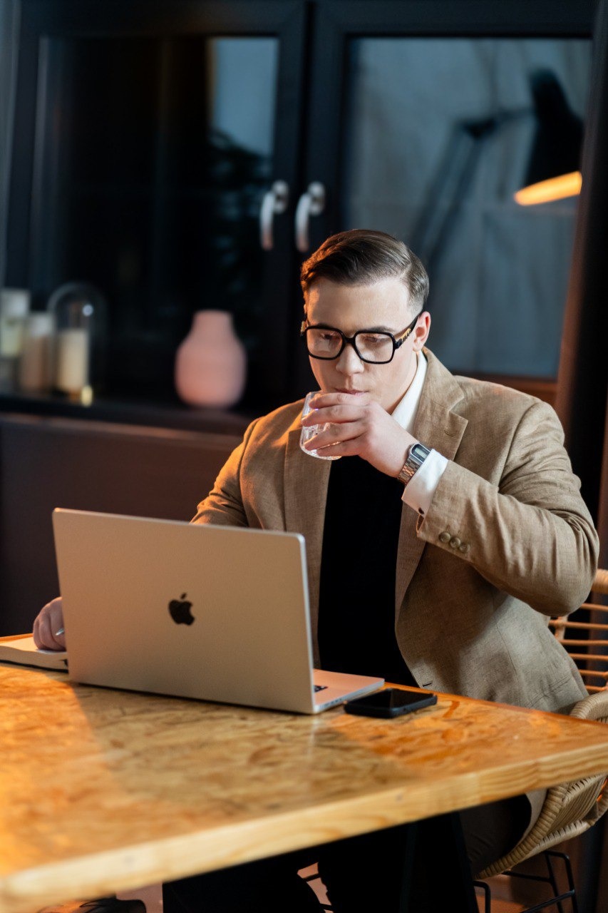 Jakub Engel - CEO