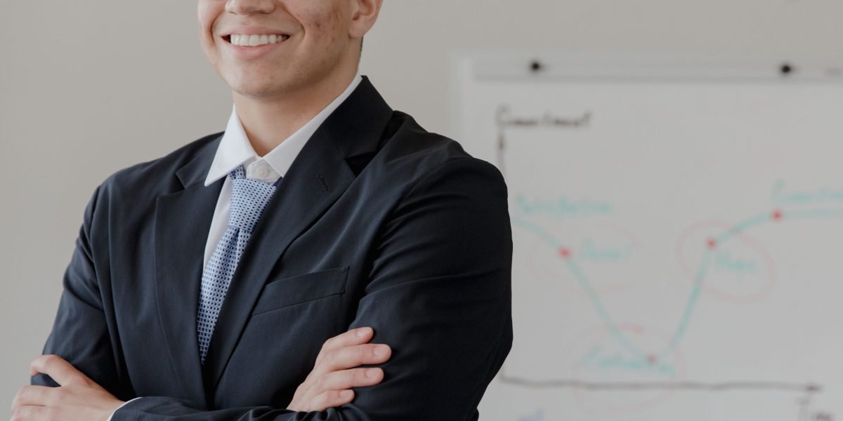 A leader confidently presenting insights, embodying how trust in business intelligence leads to decisive and faster actions.