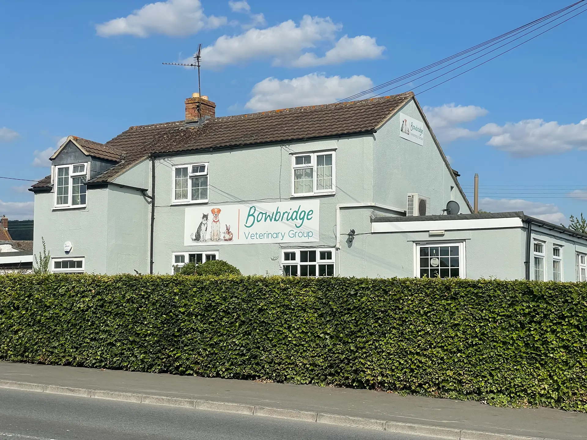 The Bowbridge Vets surgery in Stonehouse