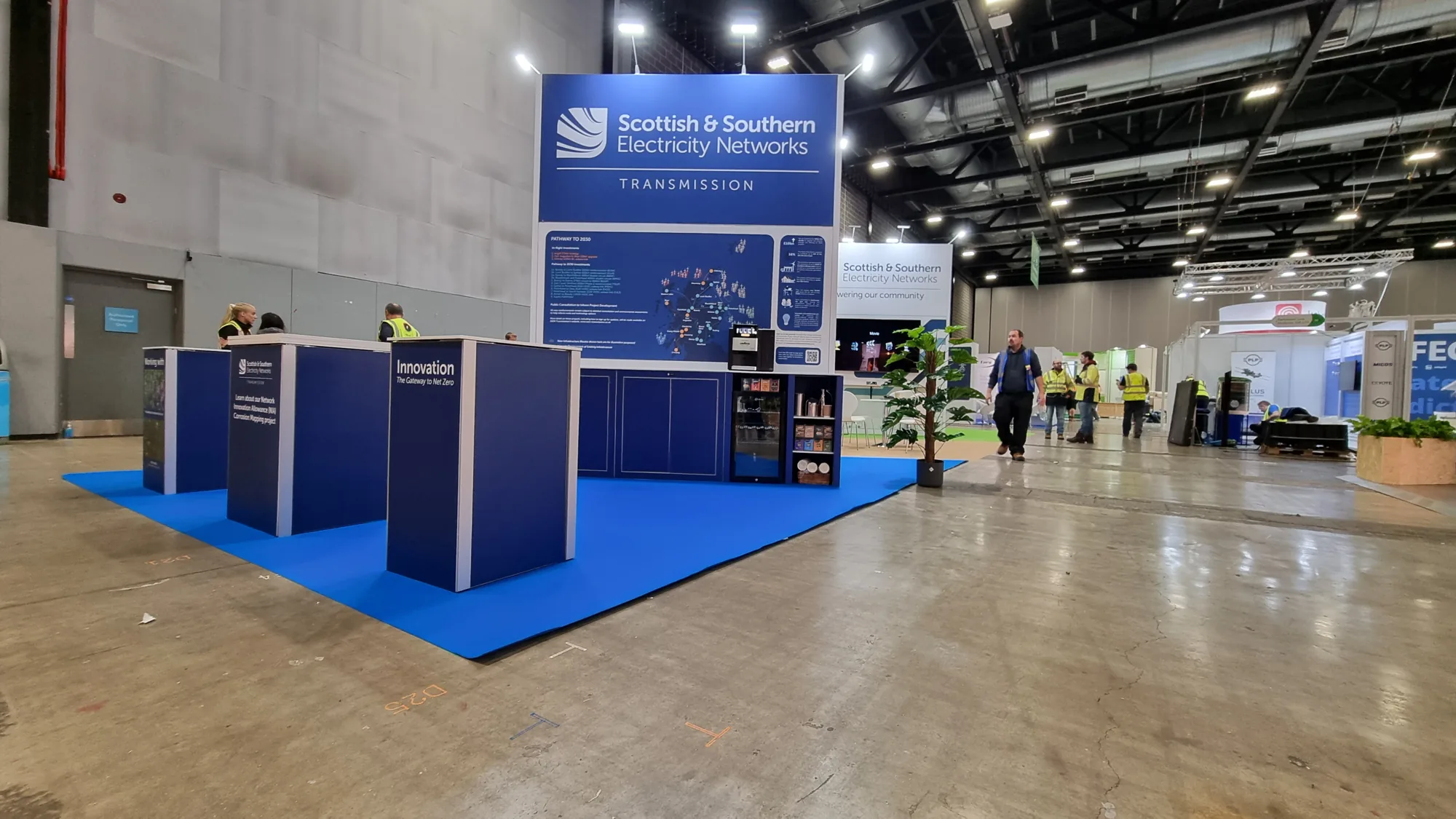 SSEN @ Energy Innovation Summit 23 - exhibition stand by Redblu