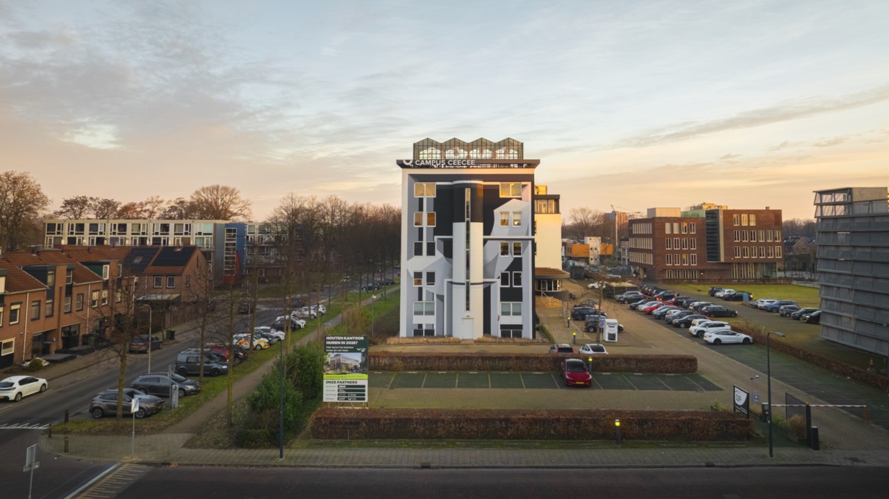 Luchtfoto van Campus CeeCee en de omgeving in Enschede