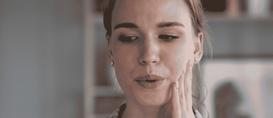 Can You Go to Work With a Tooth Infection? Warning Signs for Safety