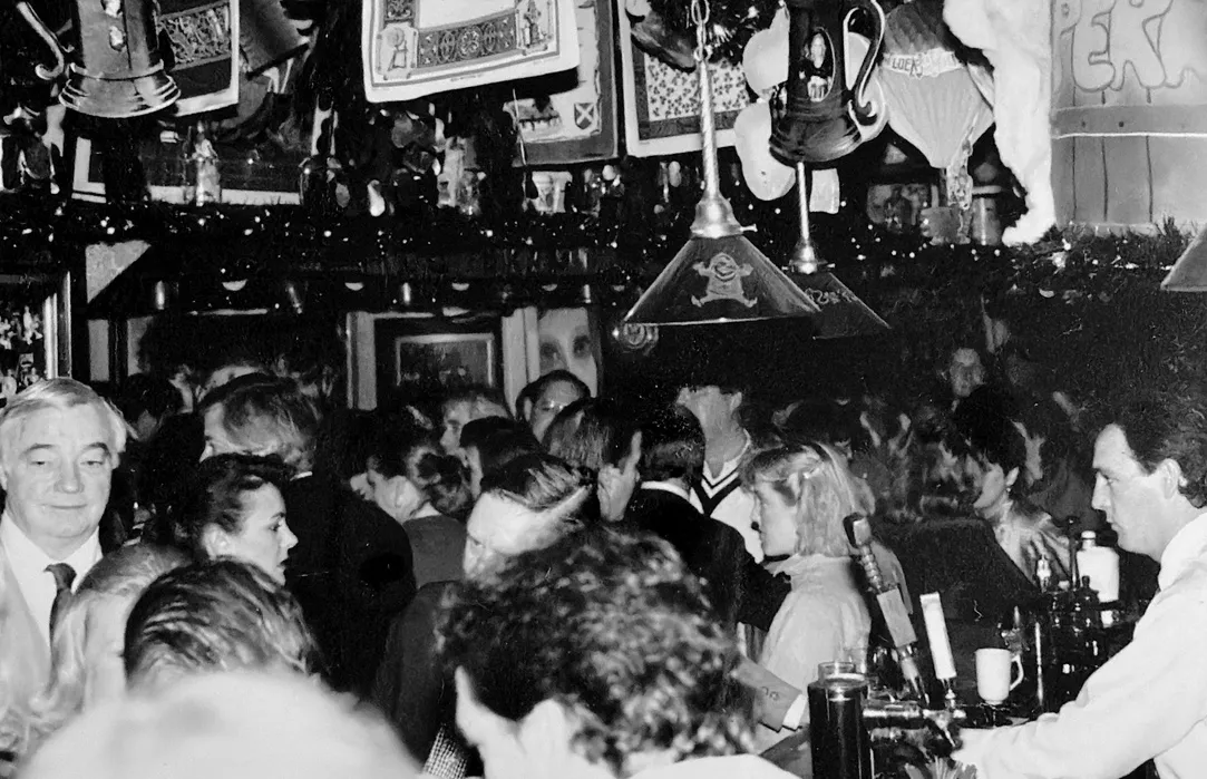 The crowd at Butch McGuire's bar, Chicago