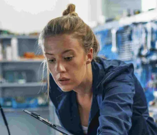 Sophie Renaud — Carrosserie Renaud