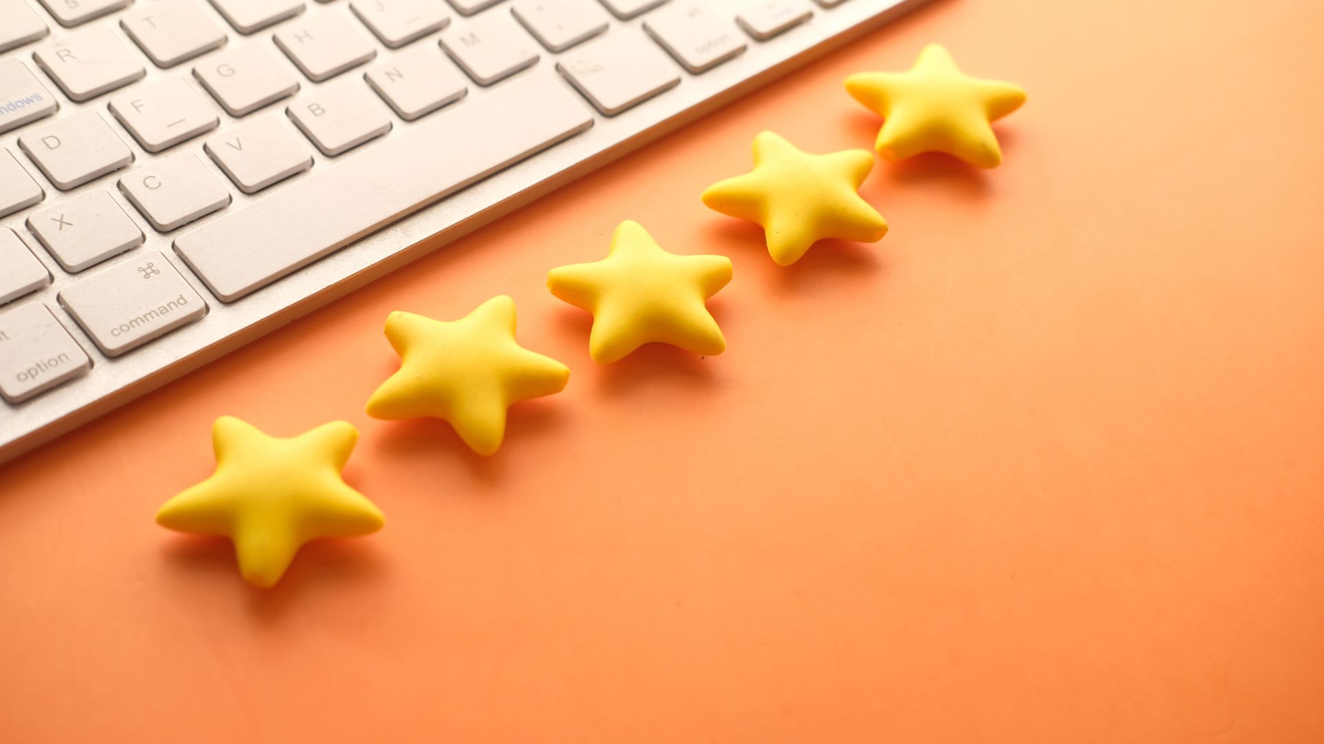 Comment répondre avis négatif Google : exemples efficaces