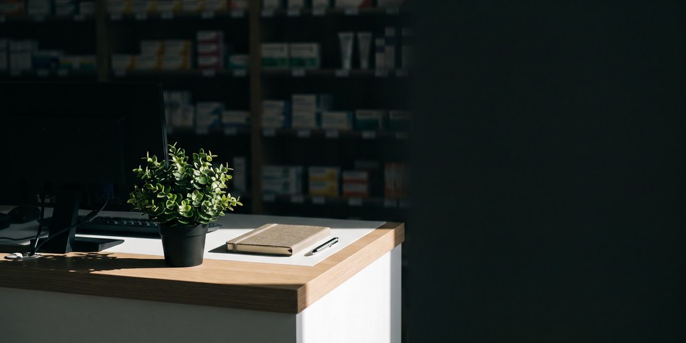 Fiche Google d'officine : horaires, garde et missions