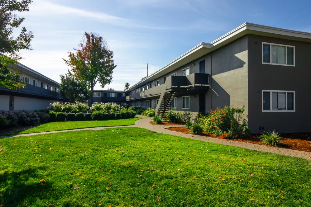 Apartment building