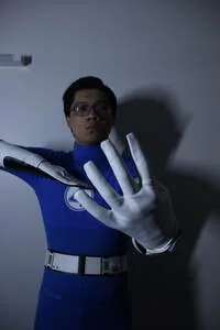 Contact frame from the Four Finger, direct view setup.