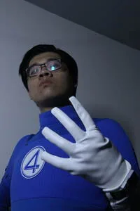 Contact frame from the Four Finger, low angle setup.