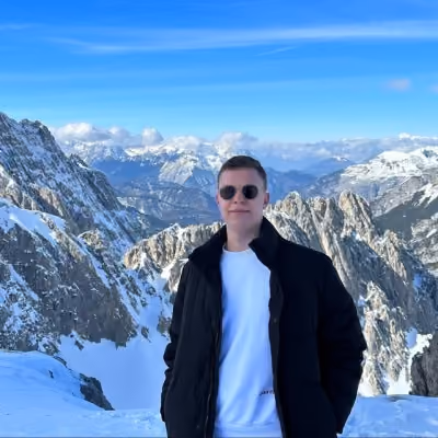 Zach Samoiliuk profile picture - Partner and Head of Operations of EcoHub Logistics Inc.