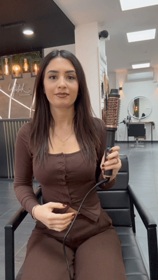 Mirua Lab UGC Styling GIF