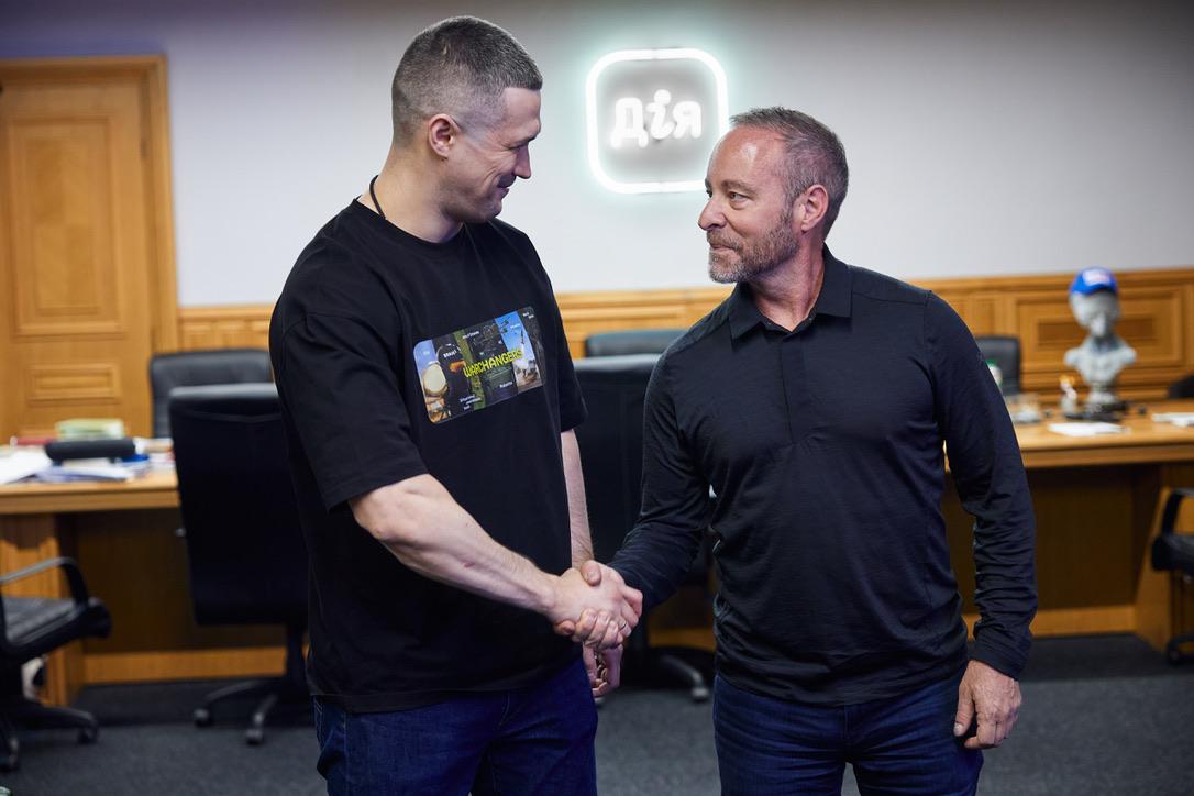 Mark Lennon and Mykhailo Fedorov at the Ministry of Digital Transformation, Kyiv