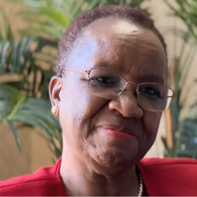 Headshot of Dr. Buhle Mbambo-Thata, University Librarian, University of Lesotho