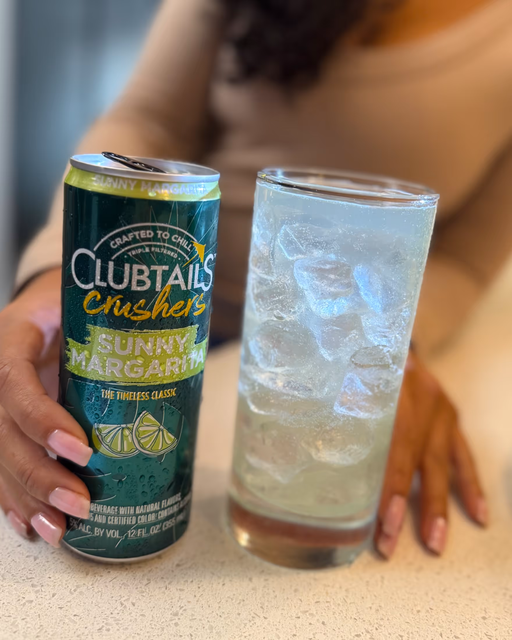 Clubtails Crushers Sunny Margarita pour closeup