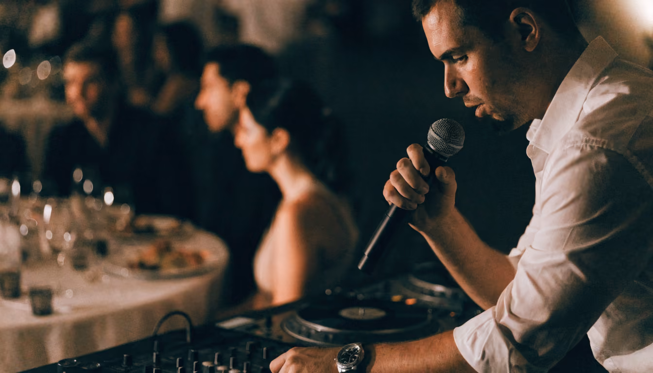 DJ a moderátor na svatbu: 2 v 1 nebo zvlášť?