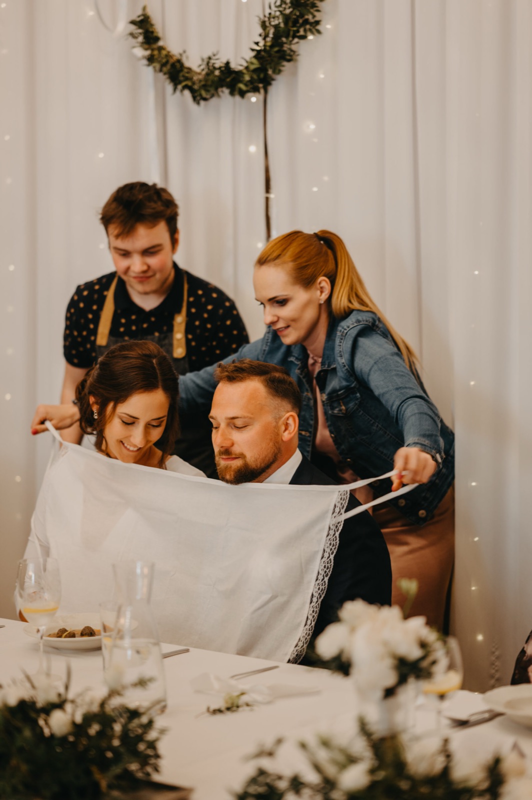 Svatební koordinátorka Audiora synchronizuje dodavatele na svatbě