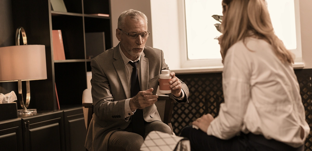 Professional discussion about trauma treatment and clinical care