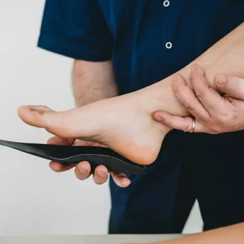 Étape 5 du bilan podologique chez Belledonne Podologie, Grenoble.