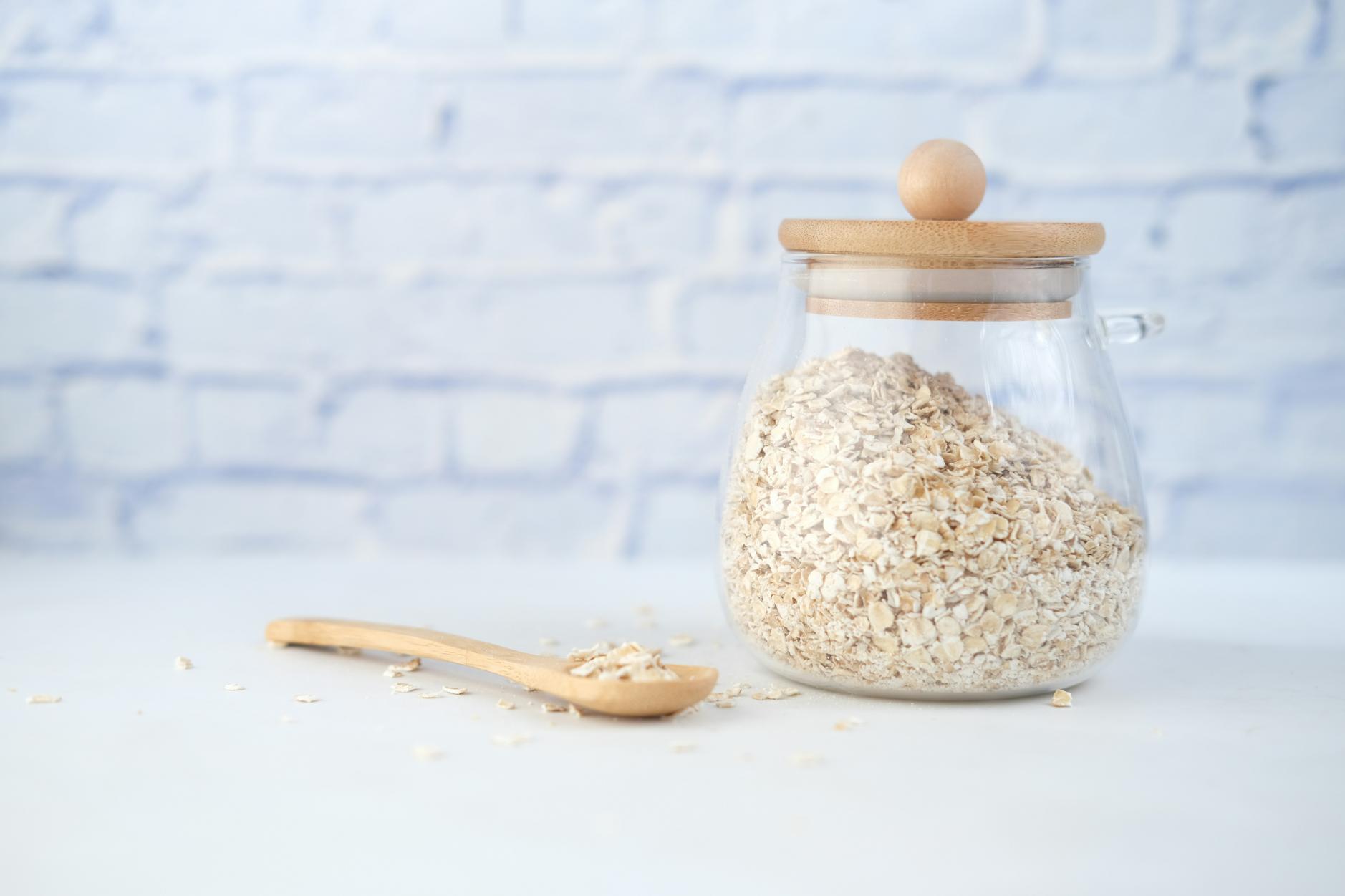 Oat straw (avena sativa)